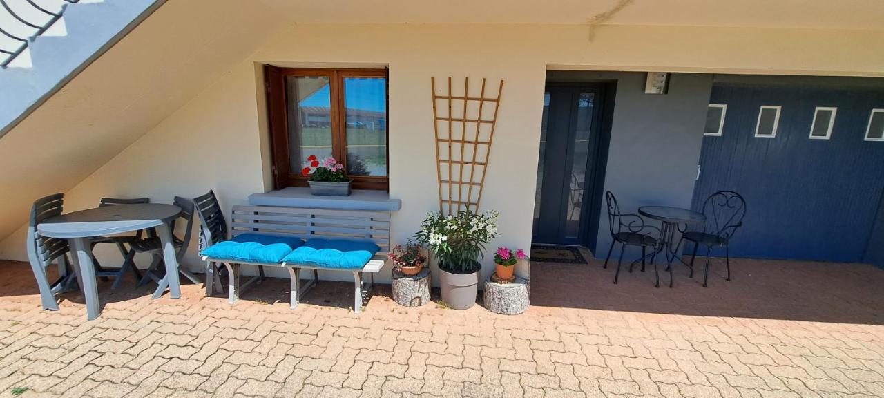 Appartement "Les Calins" Ney Bagian luar foto